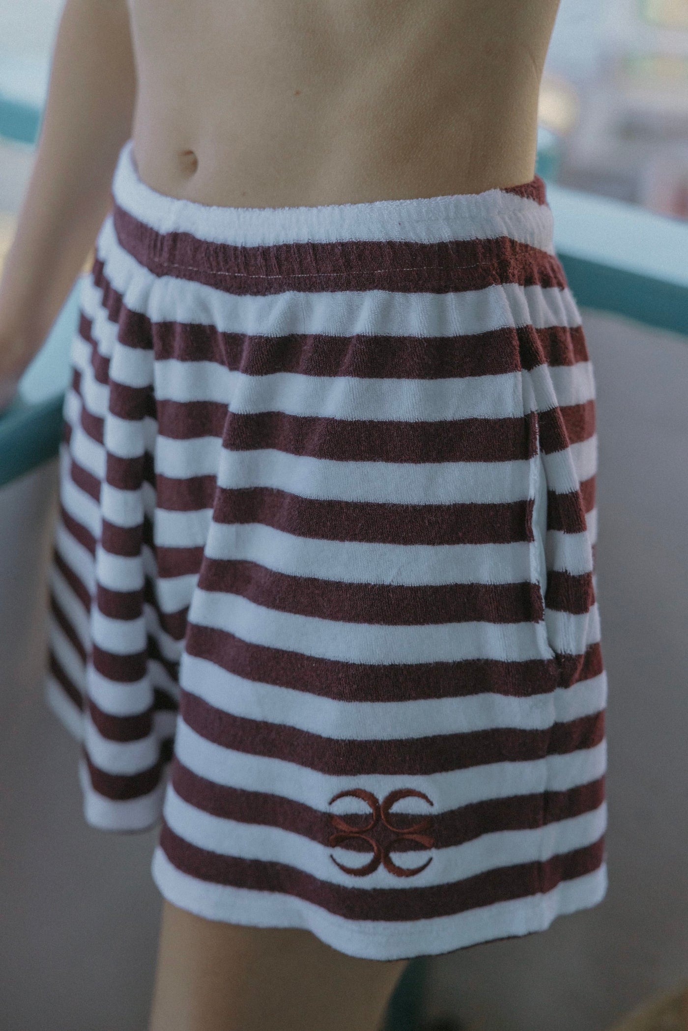 Coucou Jackie short - Aubergine stripes