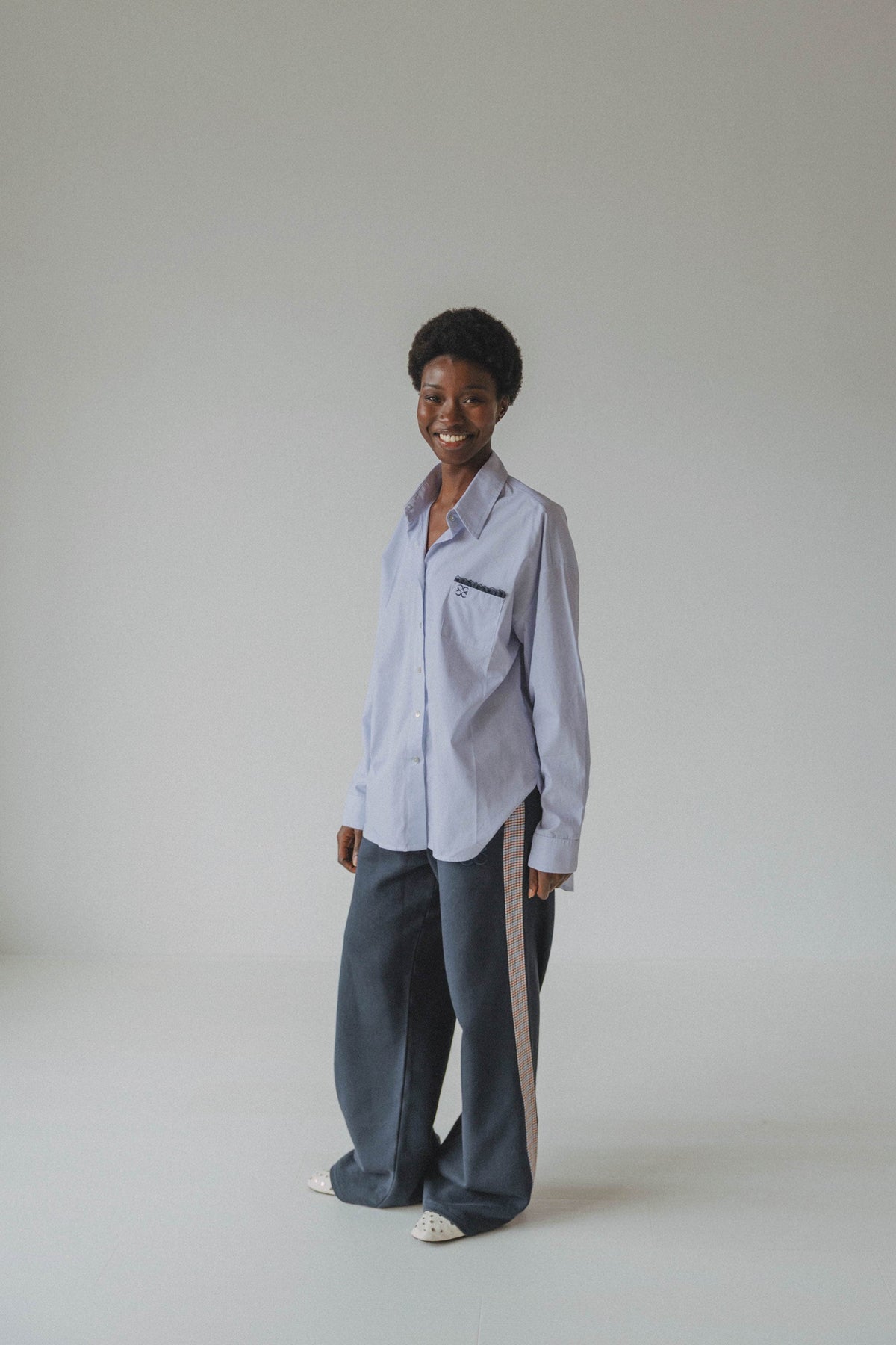 Coucou Moon blouse - Navy stripes with lace details