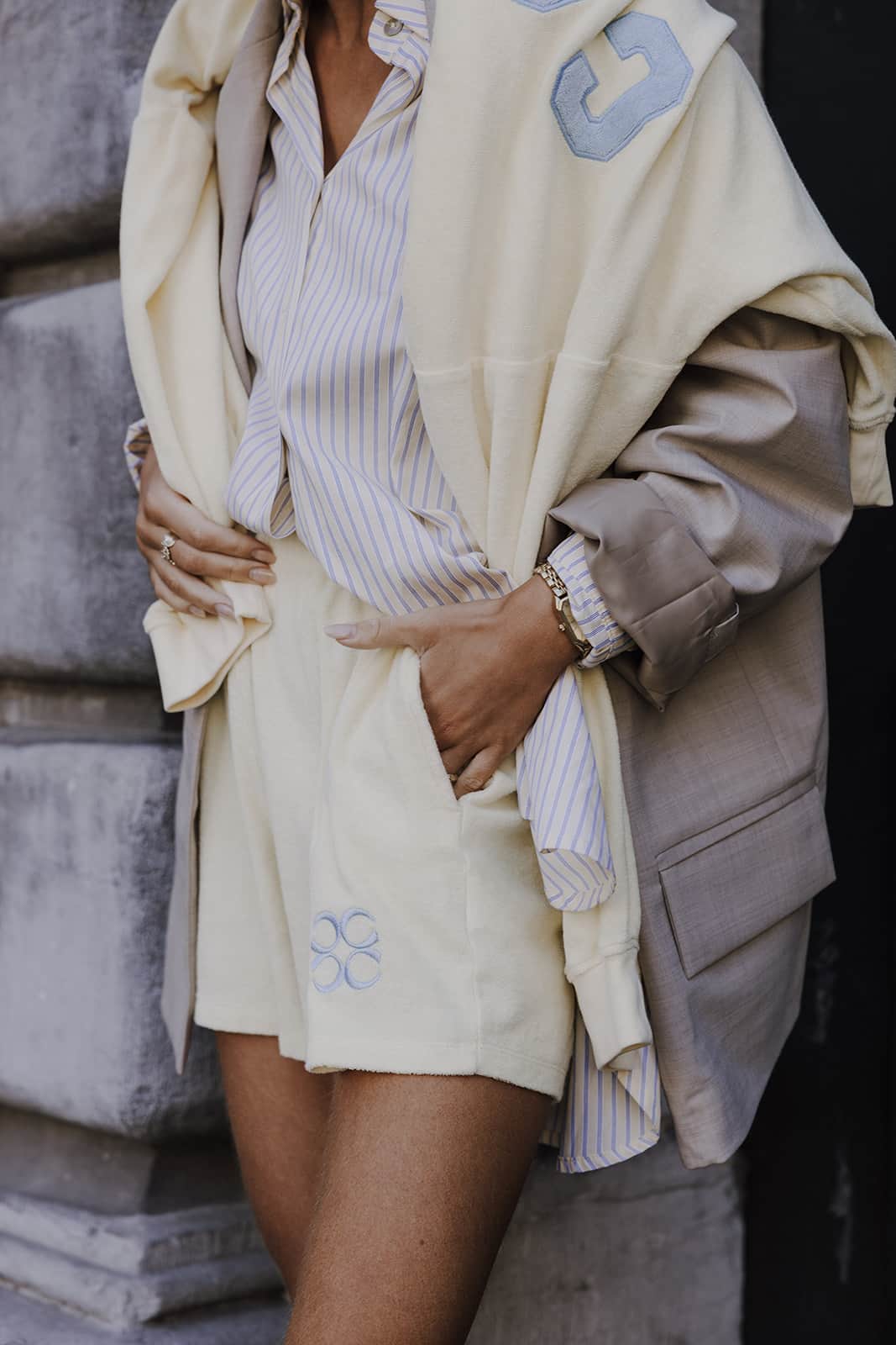 Coucou Moon blouse - Butter yellow with navy stripes
