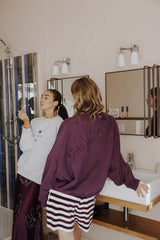Coucou One size Joseph sweater - Aubergine with destroyed letters
