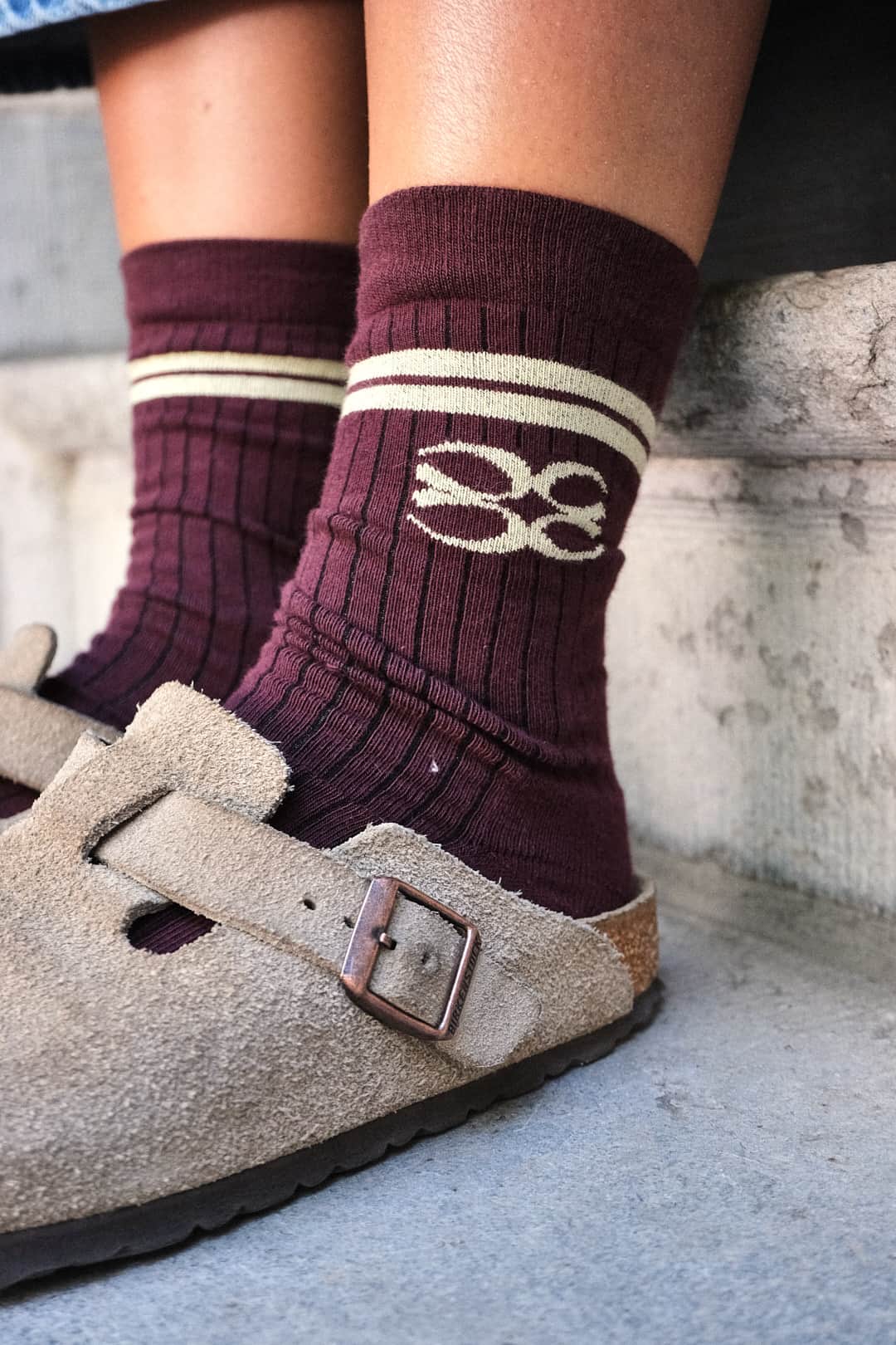 Coucou One size Coucou socks - Bordeaux with yellow logo