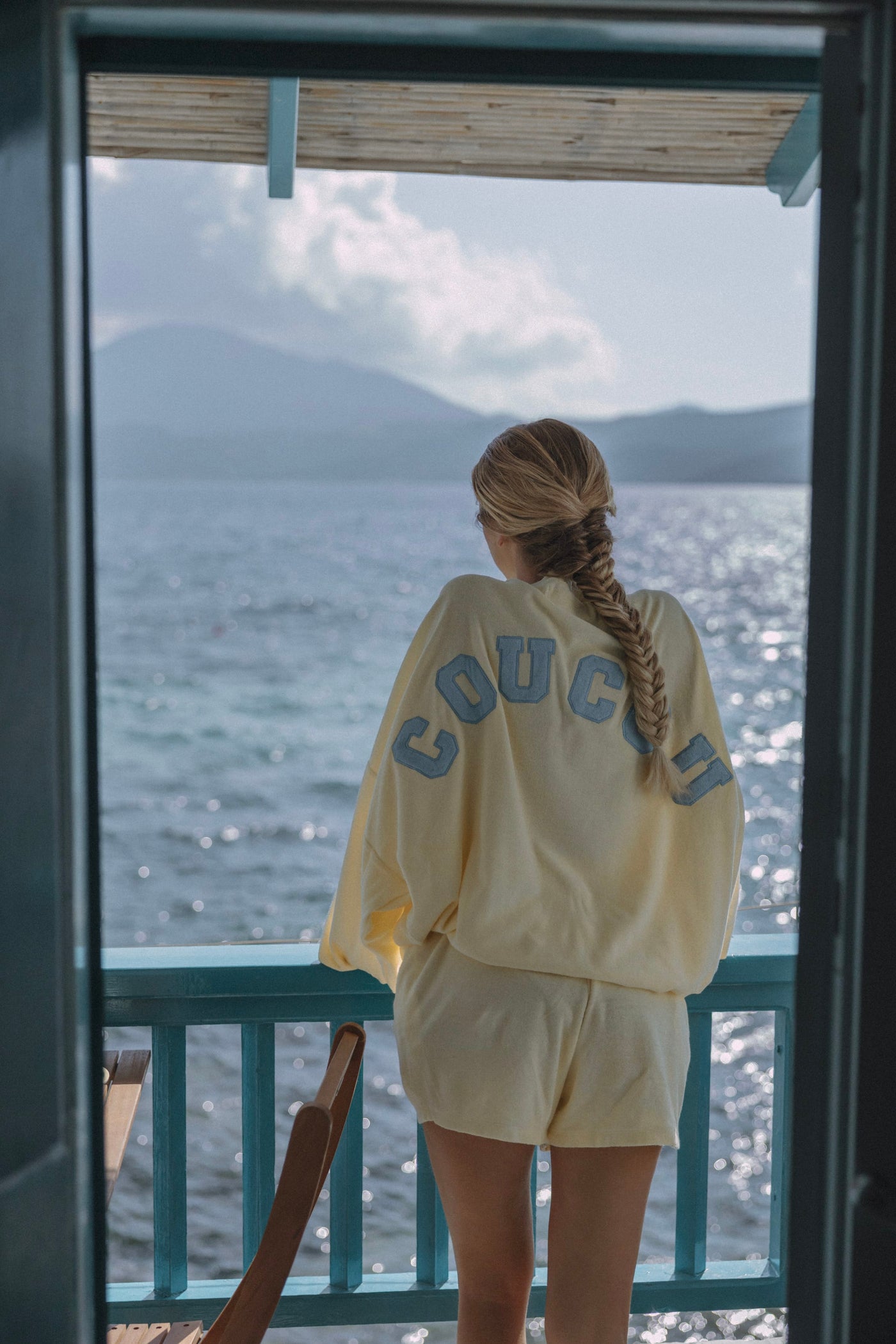 Coucou One size Joseph sweater terry fabric - Butter yellow with light blue letters