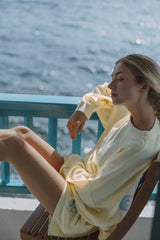 Coucou Jackie short - Butter yellow with light blue logo